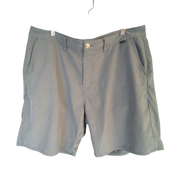 Travis Mathew Shorts Mens 38 Green Lightweight Performance Golf - Picture 1 of 7